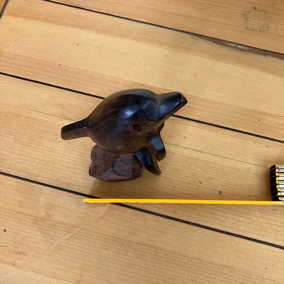 Iron Wood Dolphin Carved Wooden Figurine Vintage Ironwood Statue - Picture 5 of 6